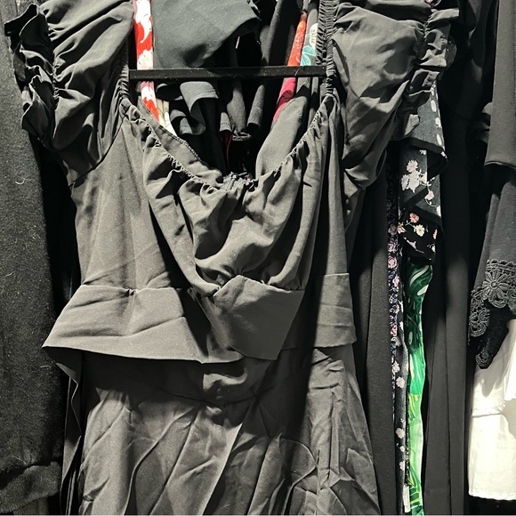 Romper - Picture 2 of 3